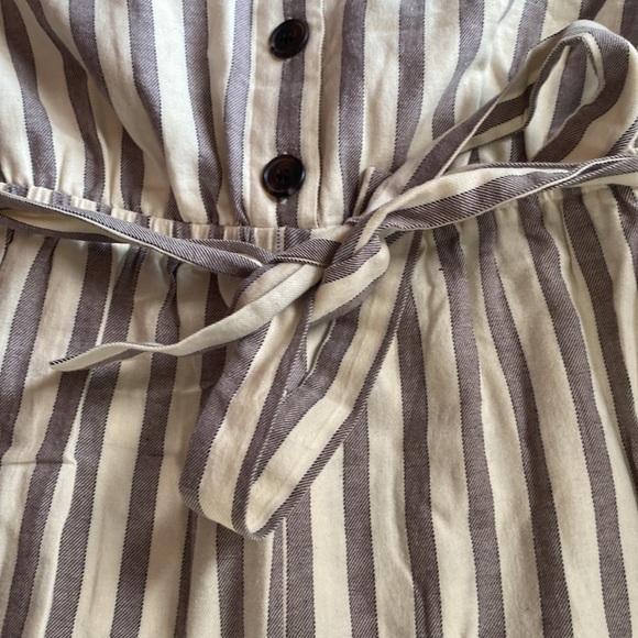 Maurices Jumpsuit Stripes Grey White Size M - Picture 4 of 8